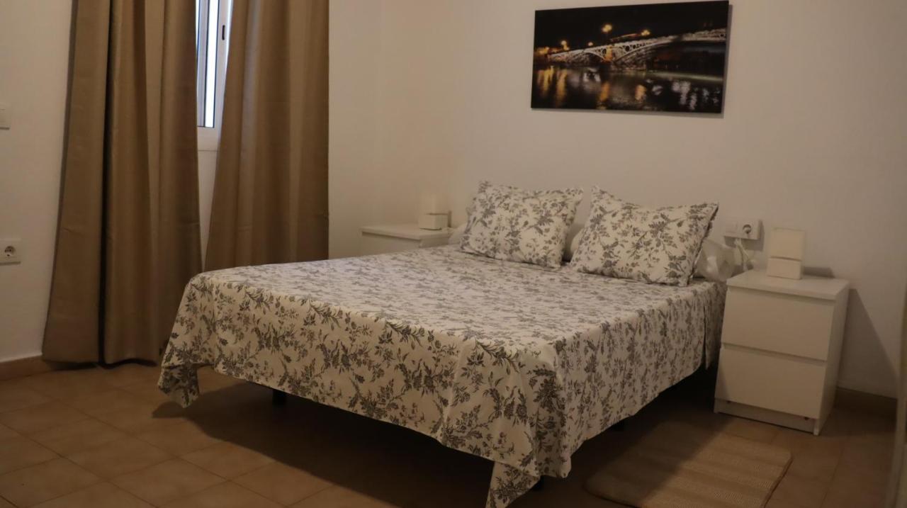 Apartamento Corral De Triana เซบีญา ภายนอก รูปภาพ